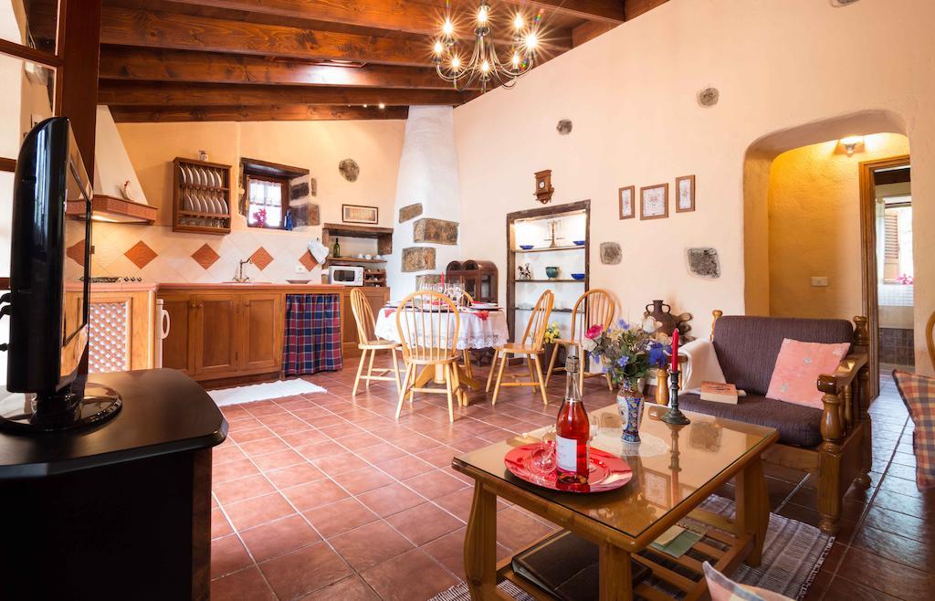 Finca El Picacho Apartments In The Countryside 2 Km From The Beach Tejina Exterior foto